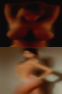 Triple vaginal swinger.