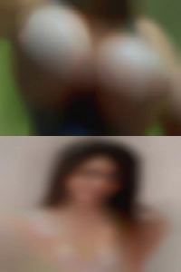Really sexy mature women.